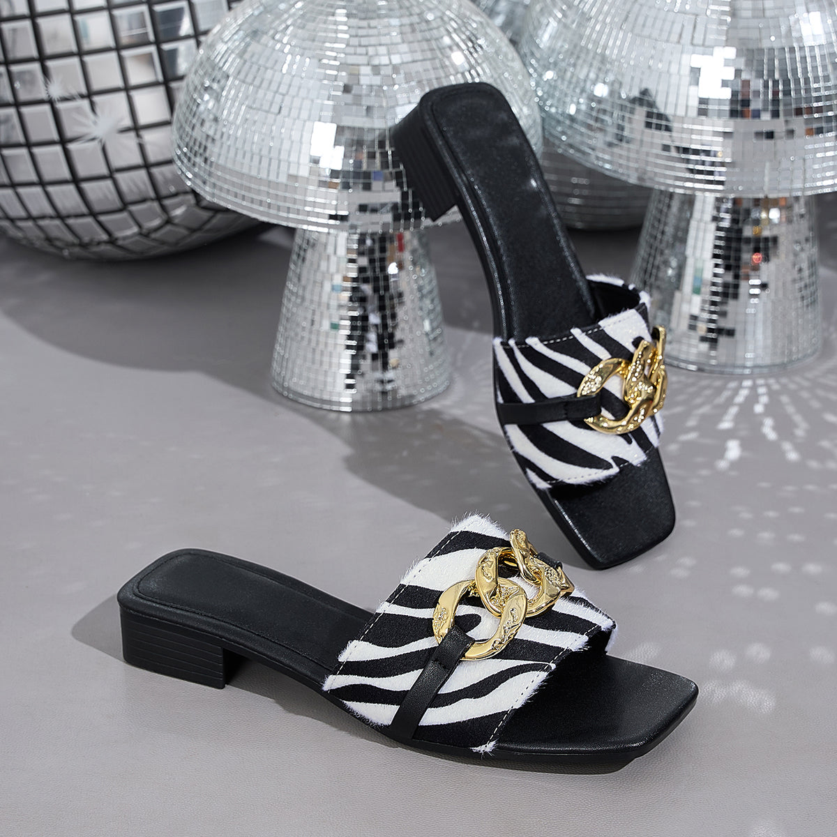Elegant Women's Zebra Print Sandals with Large Golden Chain Decoration, Women Shoes